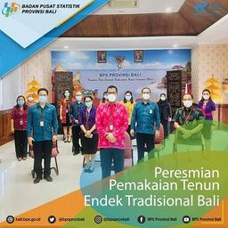 Peresmian Pemakaian Tenun Endek Kain Tradisional Bali