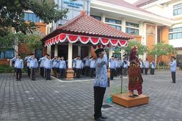 The King of Bali Leads the Independence Day Ceremony of Indonesia